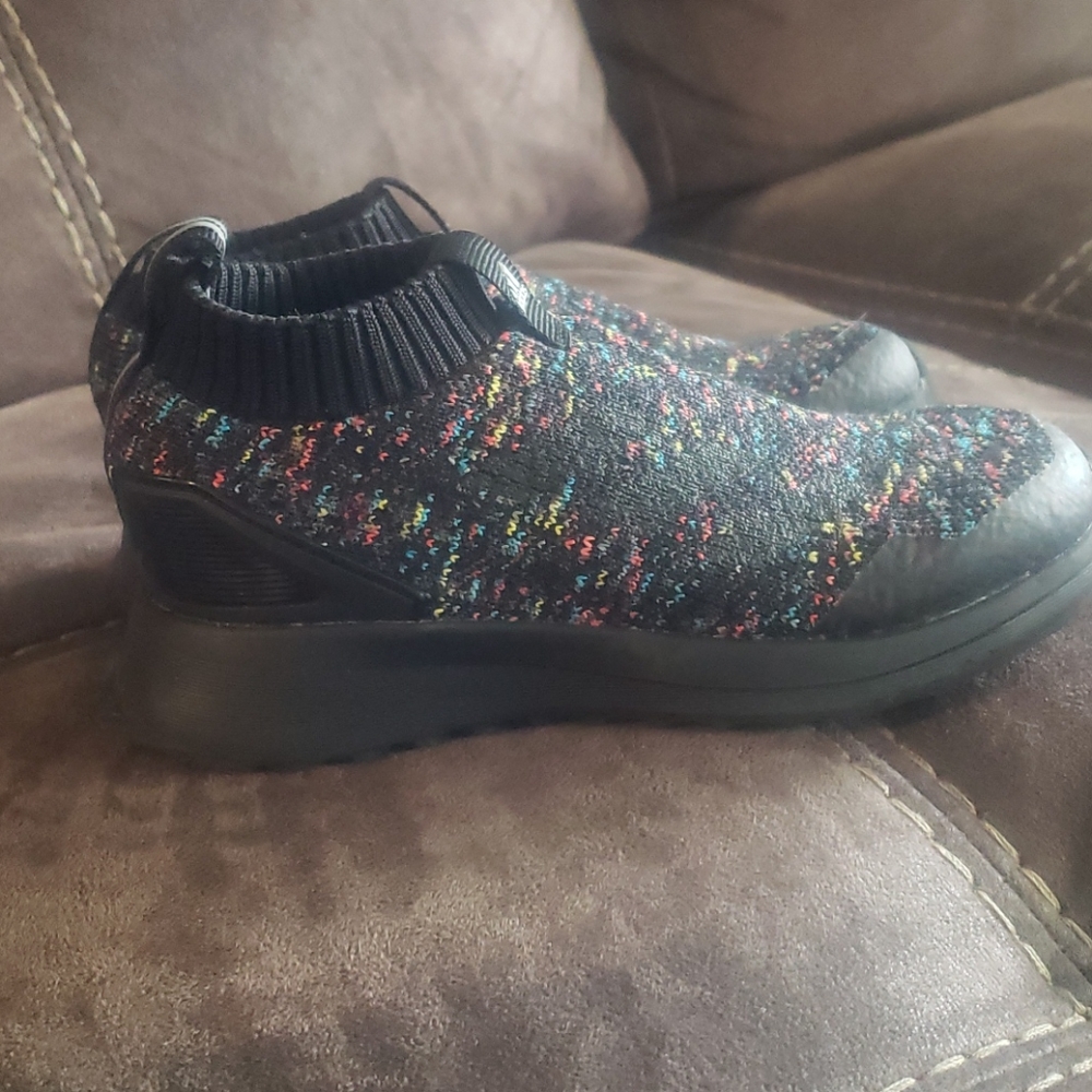 Adidas - Picture 2 of 5